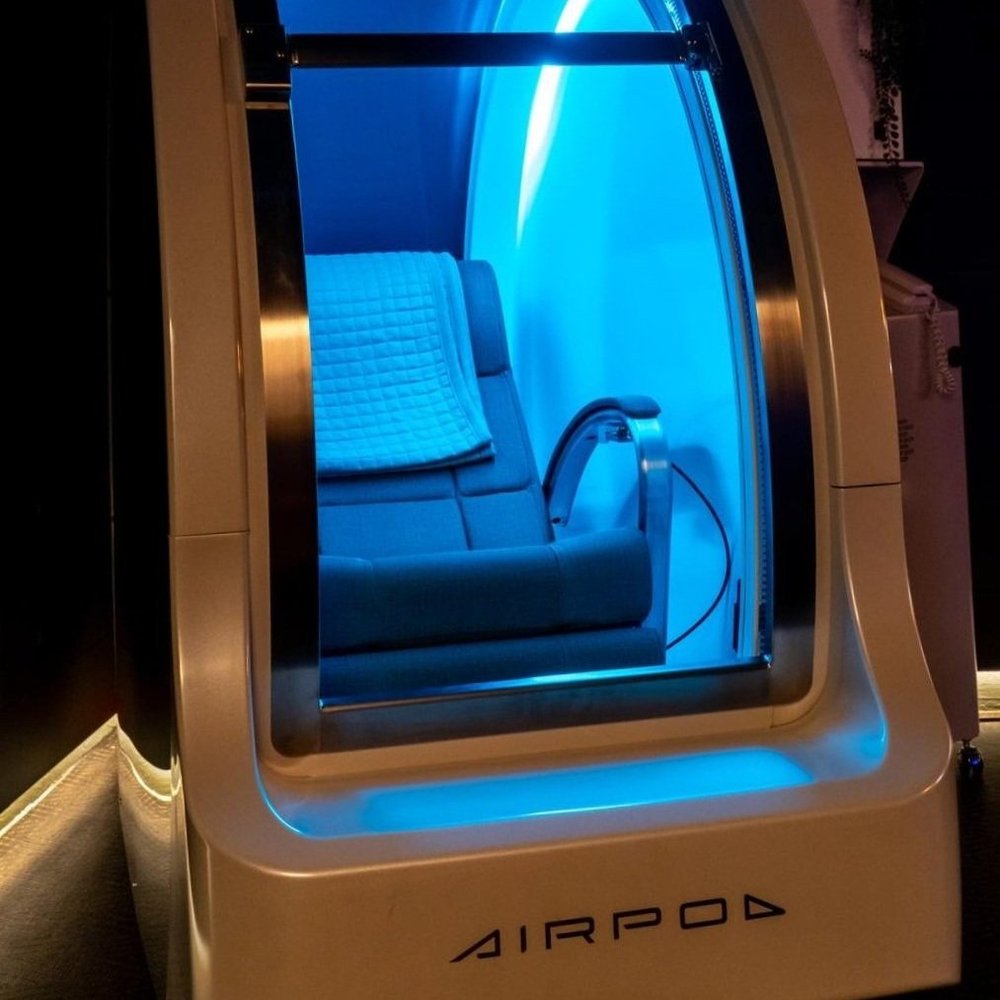 Hyperbaric oxygen therapy AirPod at The Vault